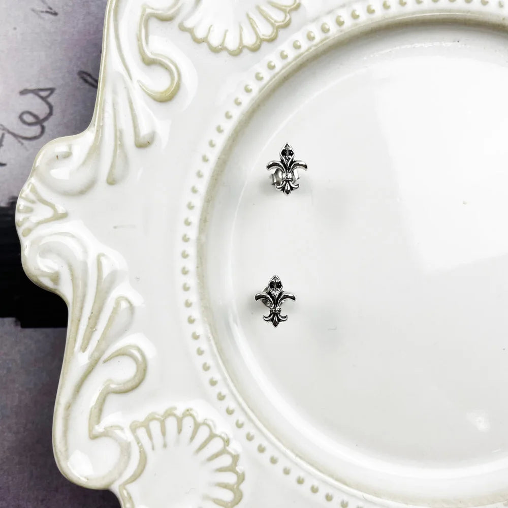 Fleurdelis Ear Studs