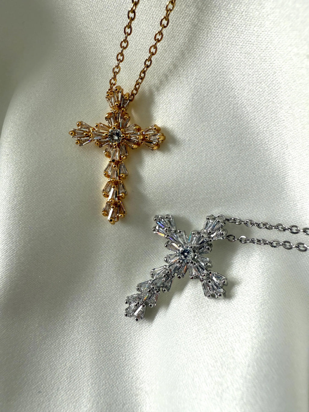 The Lumin Necklace
